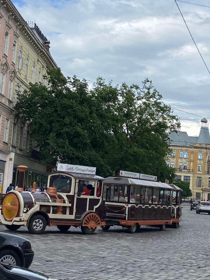 Вірменська 14 Центр З Балконом Не Далеко Від Ж Д Вокзалу Звітні Документи Apartment Liov Exterior foto